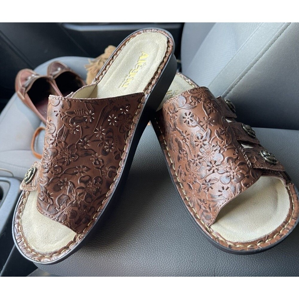 Alegria Julee Sandals floral embossed Loretta leather Adjustable Slide Sandals